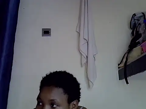 Miss_madiba stripchat live cam model