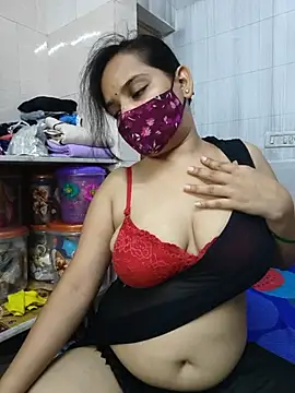 shalini_gupta05 stripchat live cam model