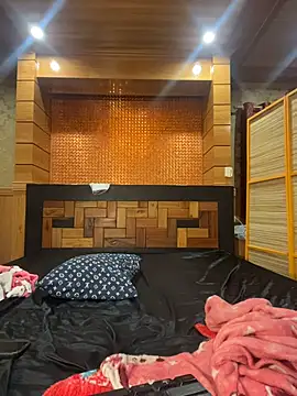 bigmeatcock_luna stripchat live cam model