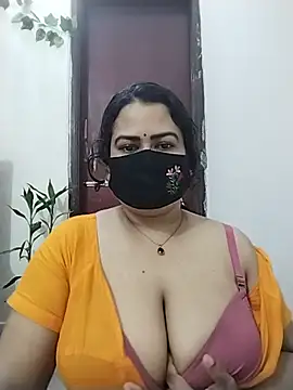 Star--Girl stripchat live cam model