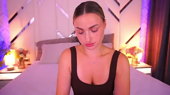 LindsieGreyy stripchat live cam model