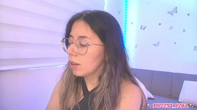 sweettvera stripchat live cam model