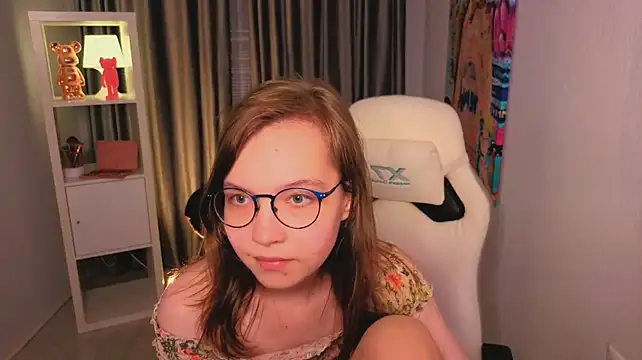 LiaBroock stripchat live cam model
