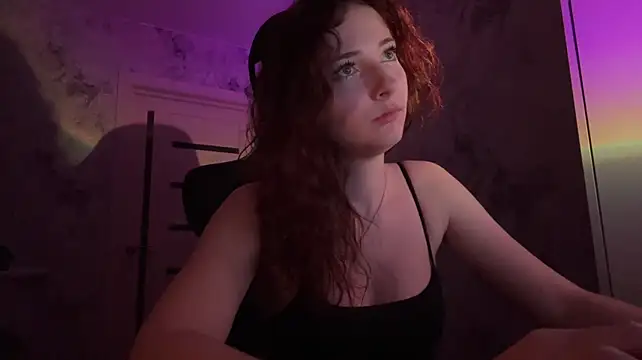 sweetkayay stripchat live cam model