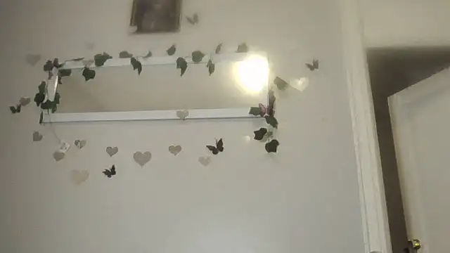Tinasikes1982 stripchat live cam model