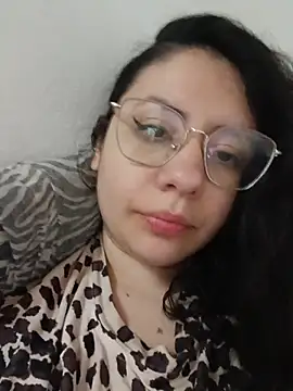 Mistressdionisia stripchat live cam model