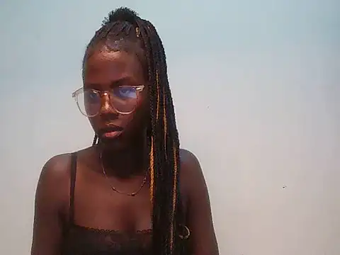 sexxy_ebony2y stripchat live cam model