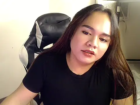 LAvender_18 stripchat live cam model