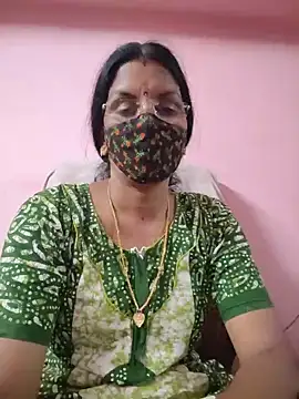 tamil_peenqueen stripchat live cam model