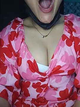Your-Shalu stripchat live cam model