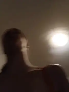 LenaGoldi stripchat live cam model