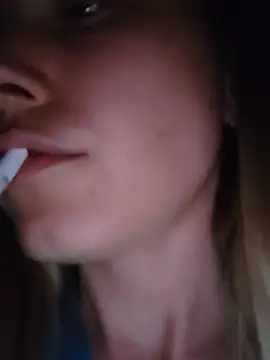 MochiNy4n stripchat live cam model