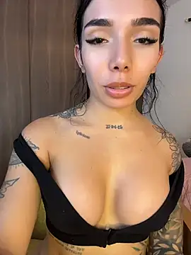 milasantana_ stripchat live cam model