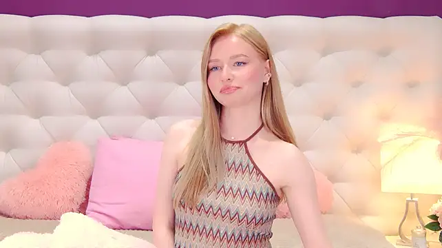RheaSky stripchat live cam model
