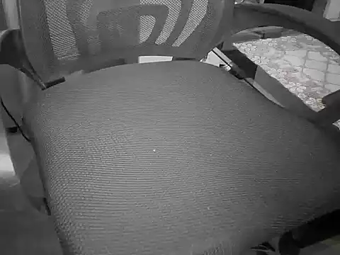 QuiteSole stripchat live cam model