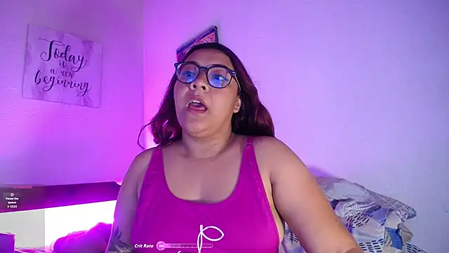 MeghanBurn stripchat live cam model