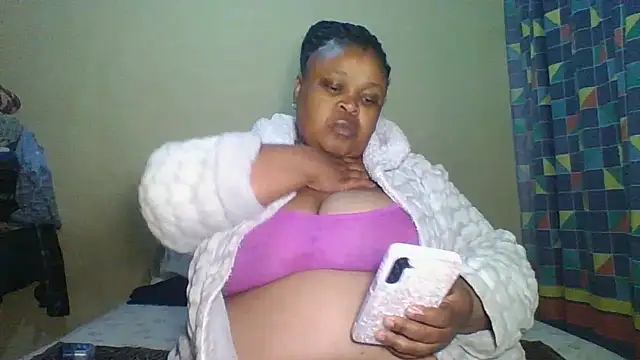 9voluptiustits stripchat live cam model