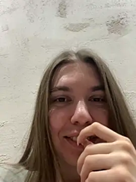 AshleyEvance stripchat live cam model