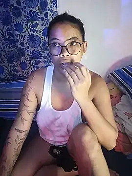 Cinpussie89 stripchat live cam model