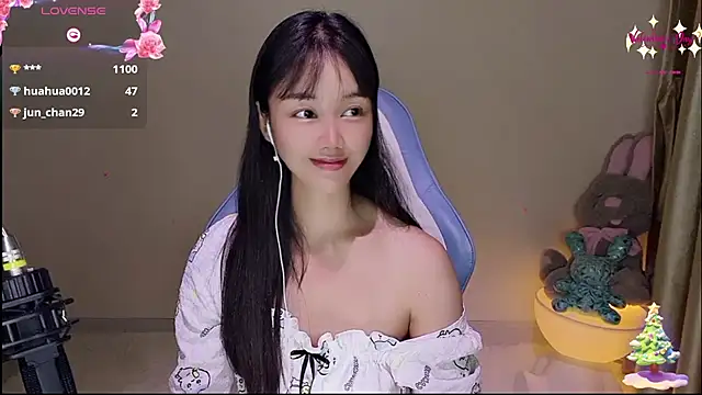 Maizi-2277 stripchat live cam model