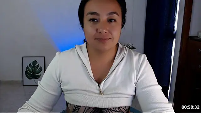 BrunetteBliss_ stripchat live cam model