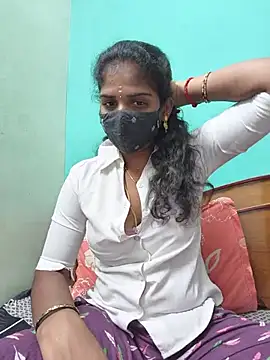 Tamil-yalini stripchat live cam model