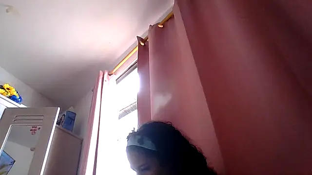 abby_moss_2 stripchat live cam model