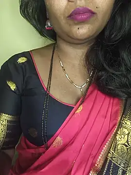 ur_love_kannada1 stripchat live cam model
