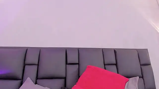JadeHearrt stripchat live cam model