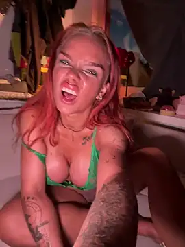 PennyPrincess stripchat live cam model