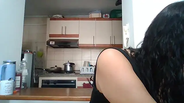 sarita_star stripchat live cam model