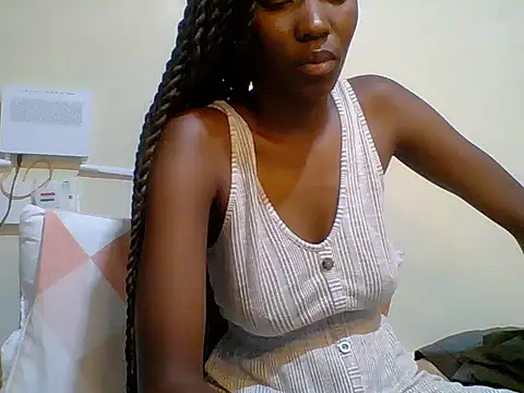 Shania_loveer stripchat live cam model