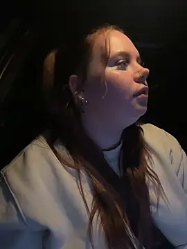UnknownLovers stripchat live cam model