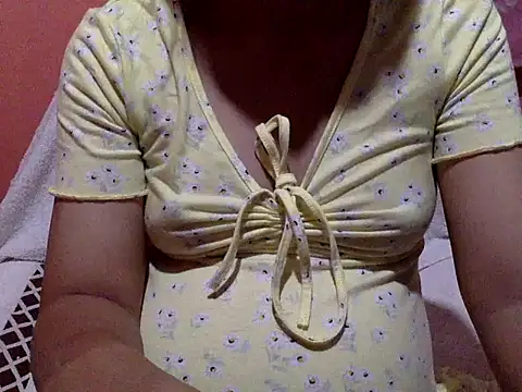 spankmybootyxxx stripchat live cam model