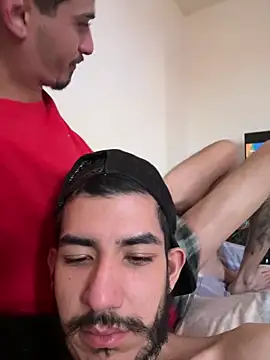 vinihfeh stripchat live cam model
