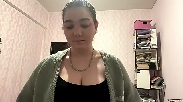 JanineThielman stripchat live cam model