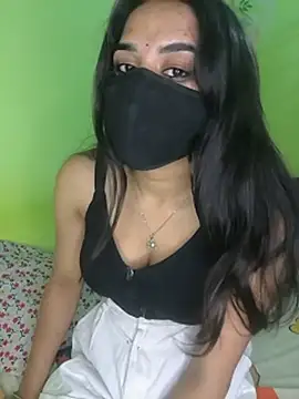 hoti_Komal stripchat live cam model