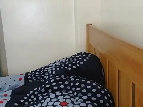 Leigh254 stripchat live cam model