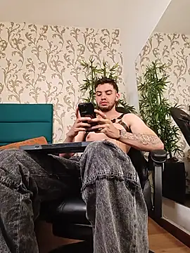Michael_magno stripchat live cam model
