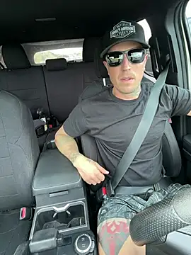 brngitdwn stripchat live cam model