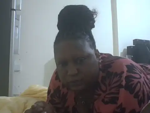 fat_ebonyqueen stripchat live cam model