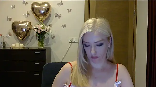 Wild_Silk_Desire stripchat live cam model
