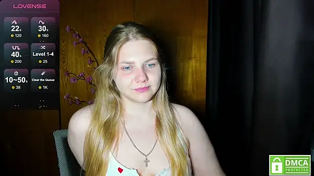 AlinaMors stripchat live cam model