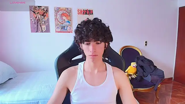 Nude_Boy18 stripchat live cam model