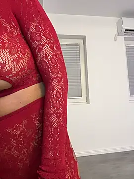 KirstieVegas stripchat live cam model