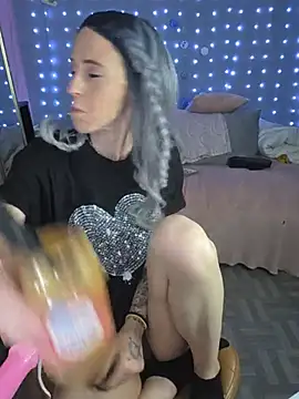 LashOutHeartlessP stripchat live cam model