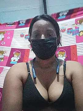 simaran12 stripchat live cam model