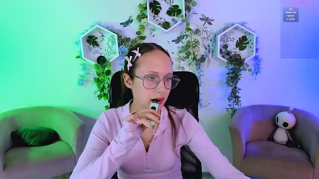 mona_cloud stripchat live cam model