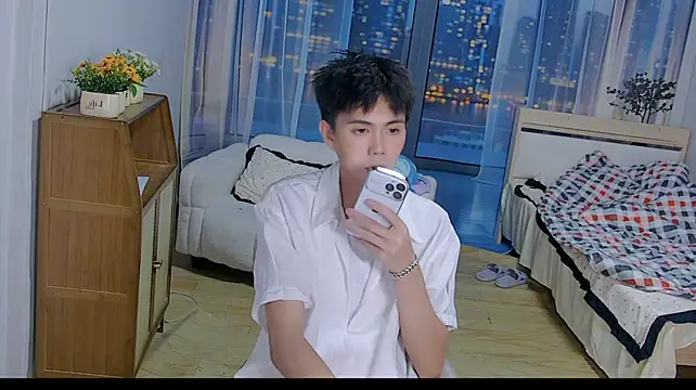 xiaoyang-FF stripchat live cam model