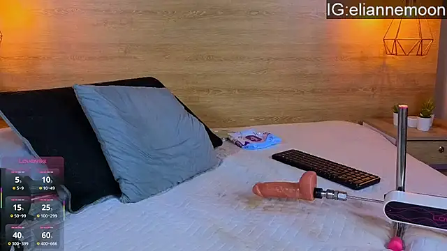 Elianmoon stripchat live cam model